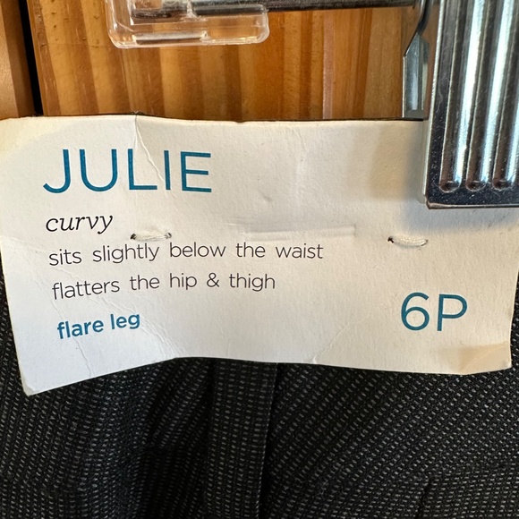 LOFT Julie/Curvy pants 6P - Picture 4 of 5